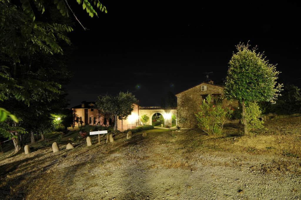 I Quattro Passeri Country House Santa Paola Dış mekan fotoğraf