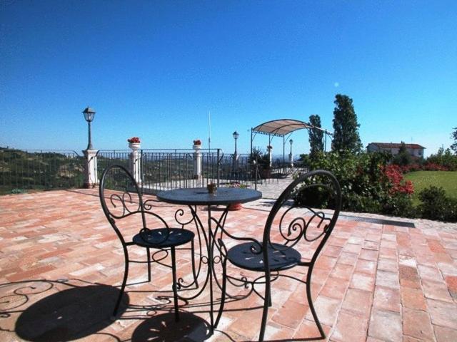 I Quattro Passeri Country House Santa Paola Dış mekan fotoğraf